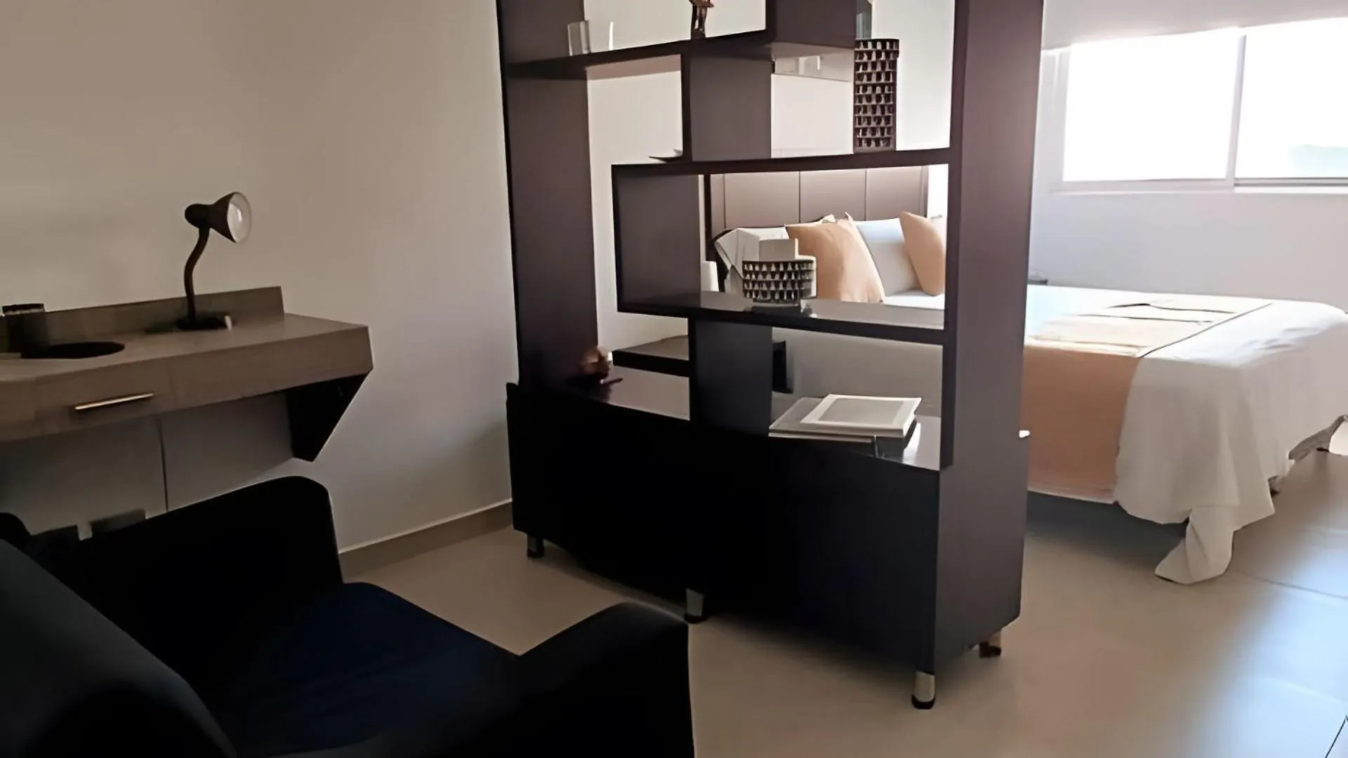 505 Moderno Aparta-Suite En Versalles Tipo Loft - Cali Tower Suites & Lofts شقة